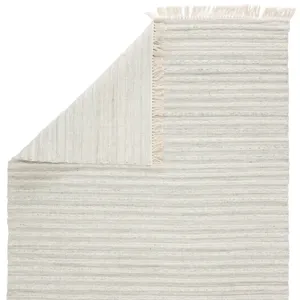 Castillo Torre Indoor/ Outdoor Solid Light Gray/ Cream Area Rug (5'X8')