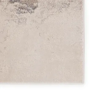 Catalyst Cisco Abstract Light Gray/ Silver Runner Rug (2'2"X8')