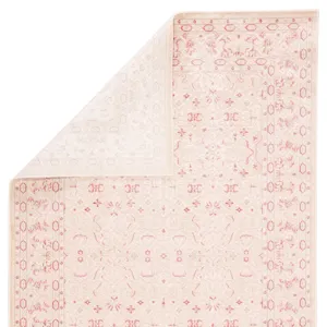 Fables Regal Damask Ivory/ Pink Area Rug (8'10"X11'9")