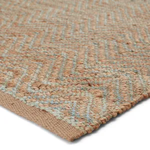 Himalaya Reap Natural Chevron Tan/ Green Area Rug (3'6"X5'6")