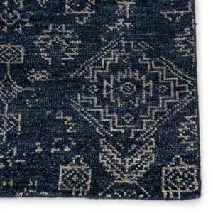 Liberty Azuma Hand-Knotted Tribal Dark Blue/ Light Gray Area Rug (5'6"X8')
