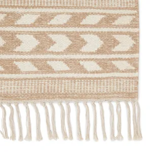 Maracas Cidra Handmade Geometric Tan/ Cream Area Rug (5'X8')