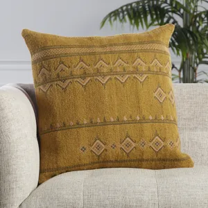 Puebla Sagira Tribal Gold/ Dark Gray Poly Throw Pillow 22 inch