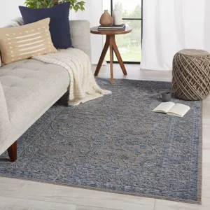 Raveen Indio Oriental Blue/ Gray Area Rug (5'X7'6")