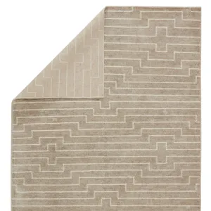 Satellite Alloy Handmade Striped Light Taupe/ White Area Rug (5'X8')