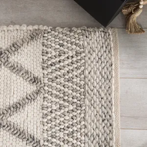 Scandinavia Dula Sandhurst Handmade Geometric Gray/ White Area Rug (5'X8')