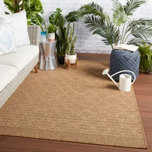 Tahiti Vibe by  Motu Indoor/ Outdoor Trellis Light Brown/ Beige Area Rug (9'X12')