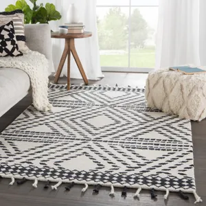 Vera By Nikki Chu Nikki Chu by  Roka Handmade Trellis Ivory/ Black Area Rug (2'X3')
