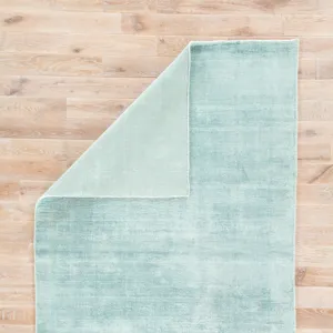 Yasmin Yasmin Handmade Solid Aqua Area Rug (5'X8')