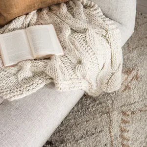 Zuri Zamunda Hand-Knotted Geometric Cream/ Brown Area Rug (5'X8')