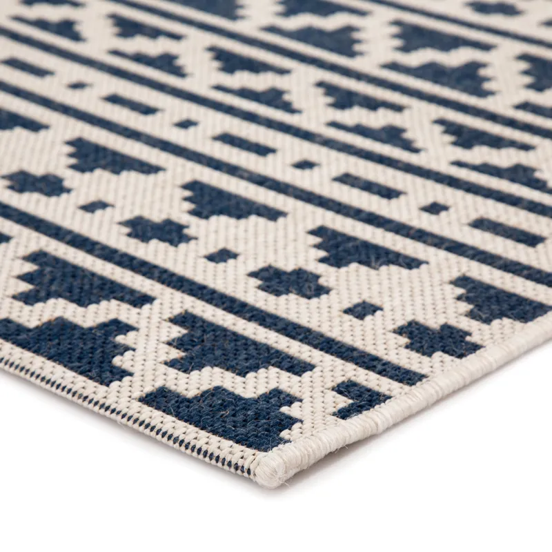Catamaran Killick Indoor/ Outdoor Tribal Blue/ Ivory Area Rug (7'10"X10'10")