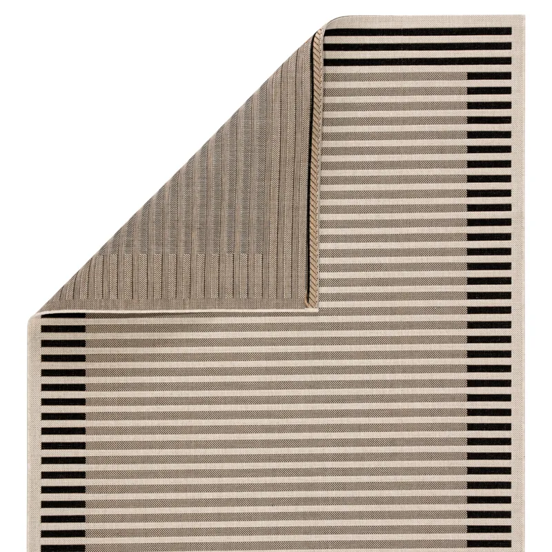Catamaran Fathom Indoor/ Outdoor Stripe Ivory/ Black Area Rug (4'X5'7")