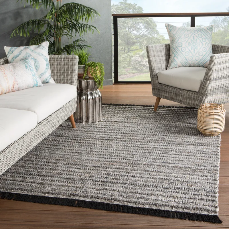 Castillo Torre Indoor/ Outdoor Solid Black/ Rust Area Rug (8'X10')