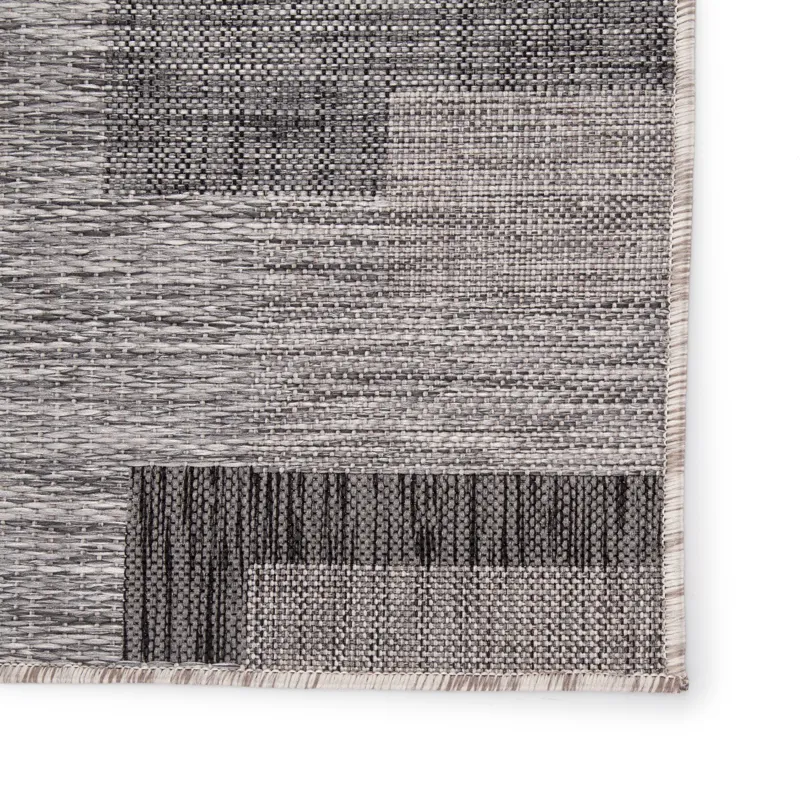 Decora by Nikki Chu Nikki Chu by  Nikea Indoor/ Outdoor Geometric Gray Area Rug (2'X3'7")