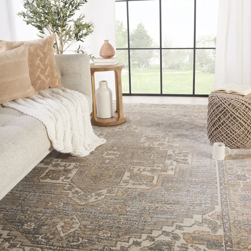 En Blanc Vibe by  Venn Medallion Tan/ Gray Area Rug (7'10"X10'10")
