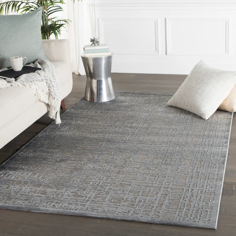 Fables Dreamy Abstract Gray/ Silver Runner Rug (2'6"X8')