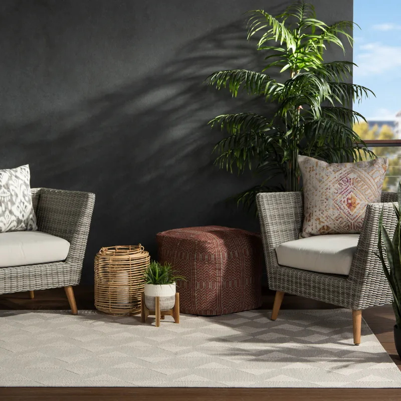 Fresno Zemira Indoor/ Outdoor Geometric Cream Area Rug (4'X5'7")
