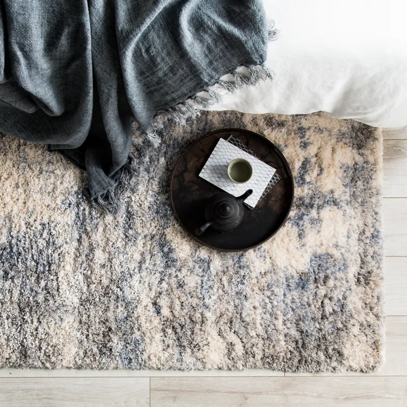 Lyra Harmony Abstract Light Gray/ Blue Area Rug (5'3"X7'7")