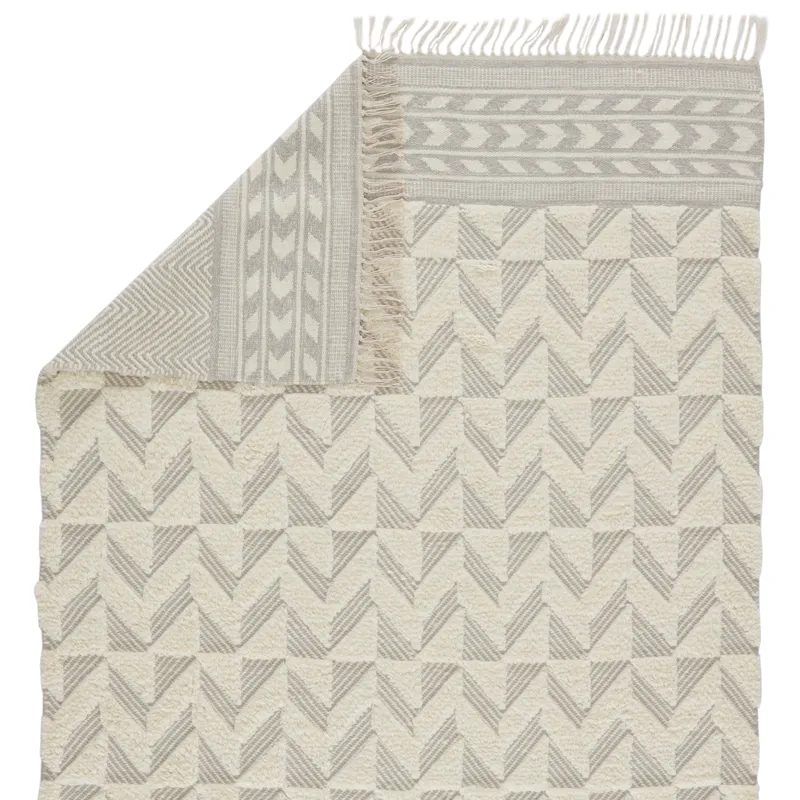 Maracas Cidra Handmade Geometric Light Gray/ Cream Area Rug (5'X8')