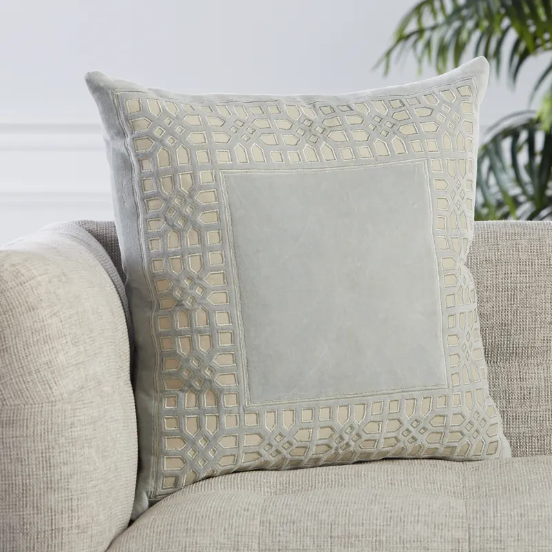 Mezza Azilane Trellis Light Blue/ Cream Poly Throw Pillow 22 inch