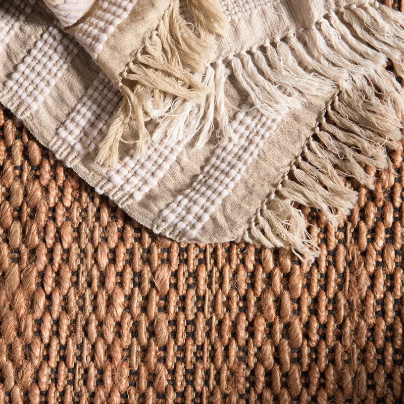 Mosaic Saanvi Natural Border Tan/ Black Area Rug (10'X14')