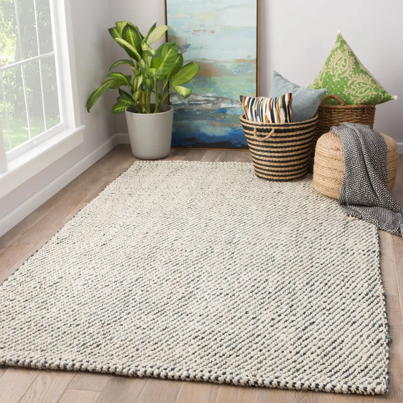 Naturals Tobago Almand Natural Solid White/ Gray Area Rug (2'X3')