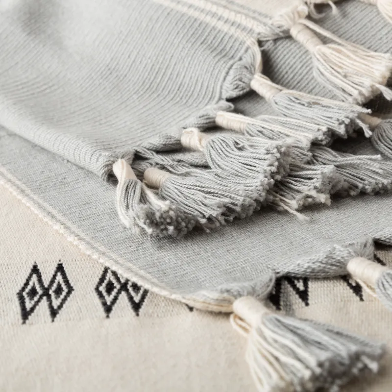 Nagaland Throw Sekrenyi Hand-Loomed Tribal Cream/ Gray Throw