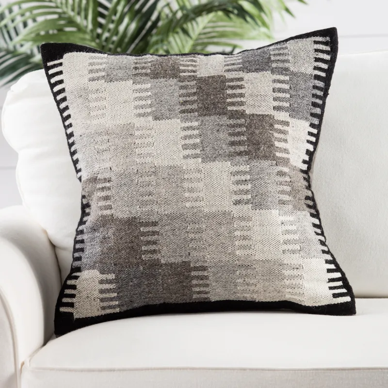 Peykan Terzan Gray/ Black Geometric Poly Throw Pillow 20 inch