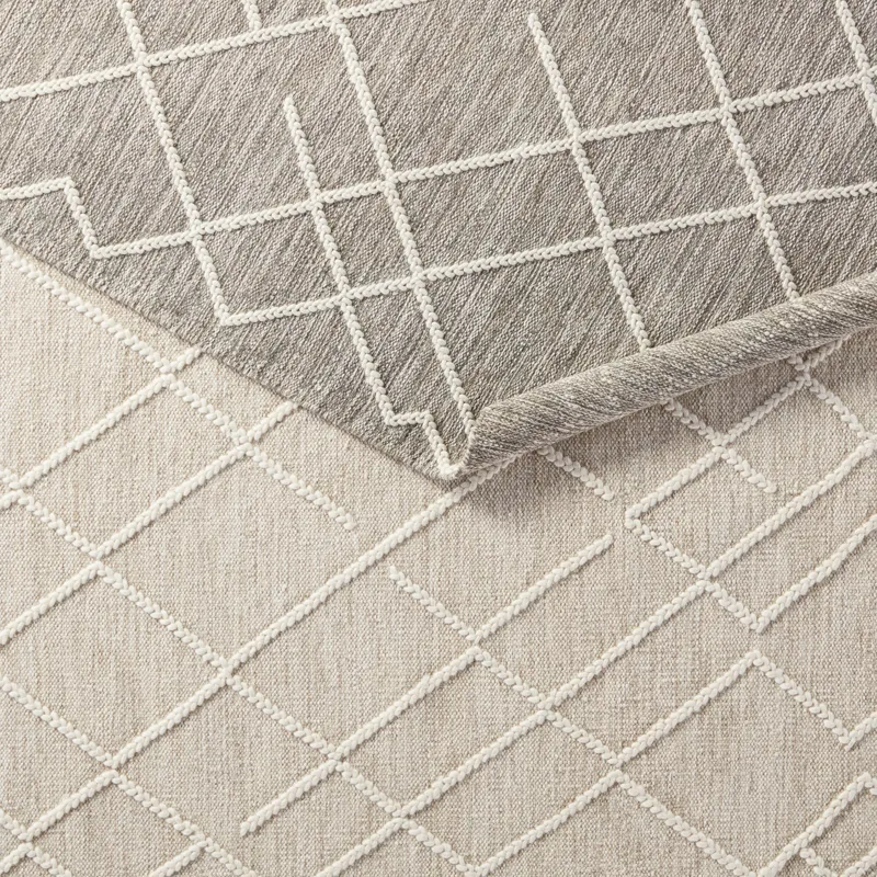 Plateau Moab Natural Geometric Light Gray/ Ivory Area Rug (5'X8')