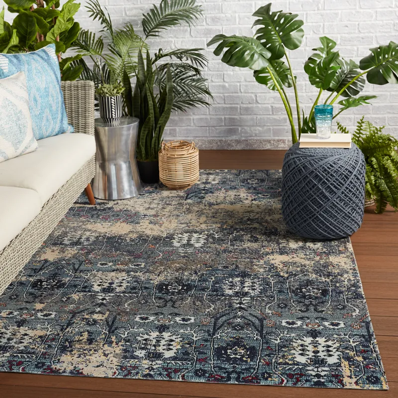 Polaris Genesee Indoor/ Outdoor Trellis Blue/ Beige Runner Rug (2'6"X8')