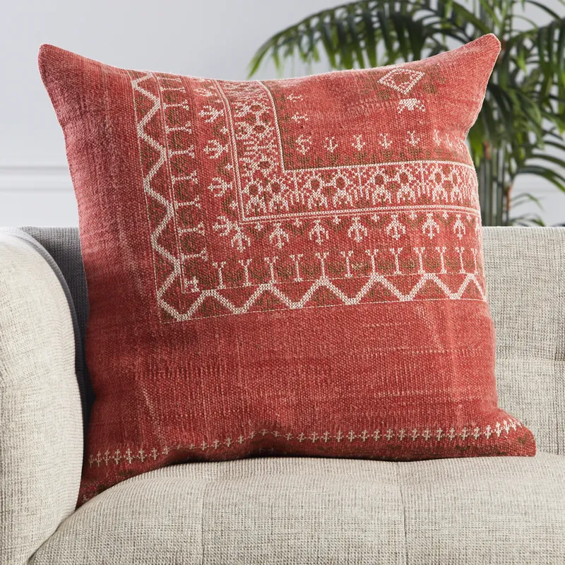 Puebla Abeni Tribal Red/ Brown Down Throw Pillow 24 inch
