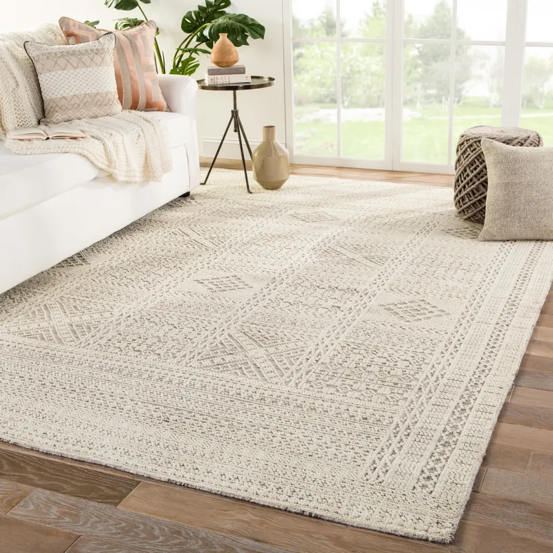 Reign Jadene Hand-Knotted Geometric White/ Light Gray Area Rug (9'X13')