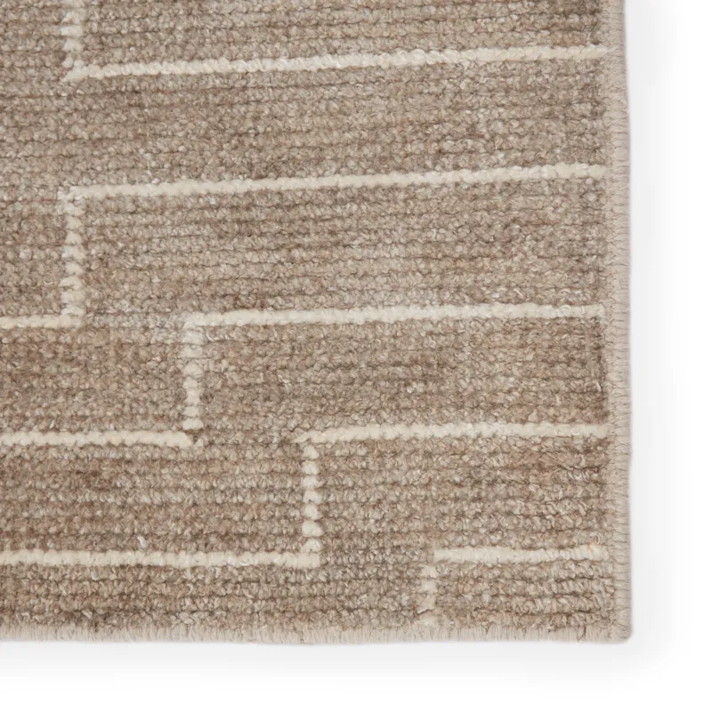 Satellite Alloy Handmade Striped Light Taupe/ White Area Rug (5'X8')
