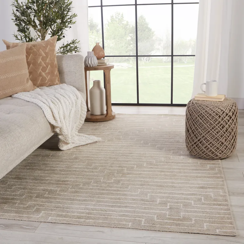 Satellite Alloy Handmade Striped Light Taupe/ White Area Rug (5'X8')