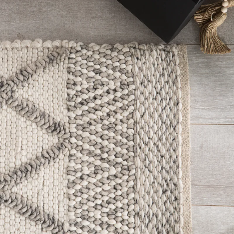 Scandinavia Dula Sandhurst Handmade Geometric Gray/ White Area Rug (5'X8')