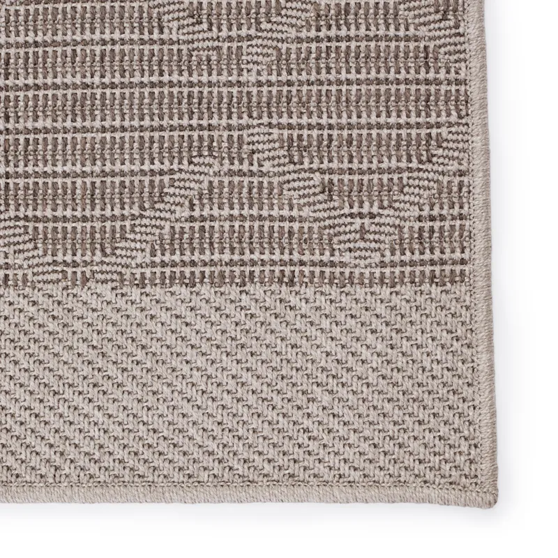 Tahiti Vibe by  Motu Indoor/ Outdoor Trellis Gray/ Taupe Area Rug (4'X6')