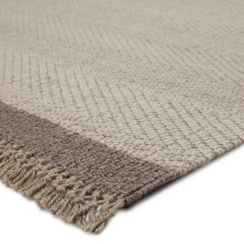 The Weekend Sunday Handmade Border Light Gray/ Ivory Area Rug (8'X10')