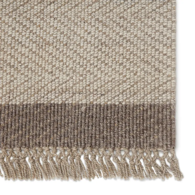 The Weekend Sunday Handmade Border Light Gray/ Ivory Area Rug (8'X10')