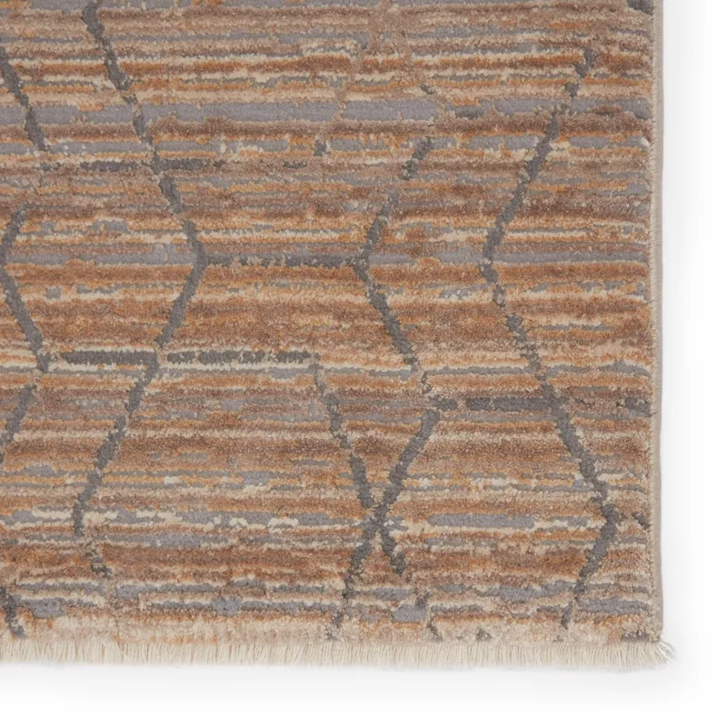 Vienne Cavendish Trellis Tan/ Gray Area Rug (5'X7'6")