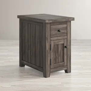 Madison County Rustic Reclaimed Pine Farmhouse Chairside Table