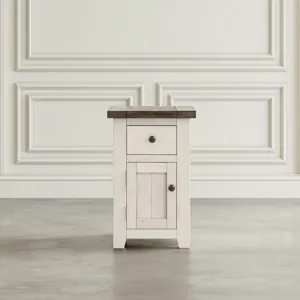 Madison County Rustic Reclaimed Pine Farmhouse Chairside Table