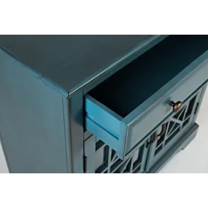 Craftsman 32\" Accent Chest