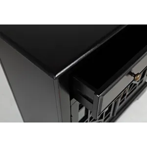 Craftsman 32\" Accent Chest