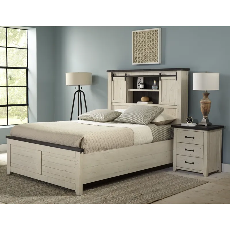 Madison County Rustic Reclaimed Pine Farmhouse Barn Door Bed - Queen