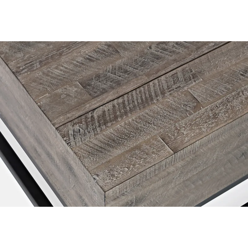 East Hampton Distressed Solid Wood Lift-Top Coffee Table