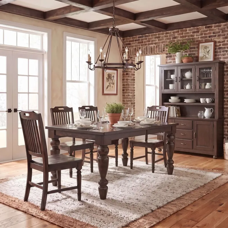 Winchester Classic Farmhouse Rectangular 5-Piece Dining Set With Extension Table