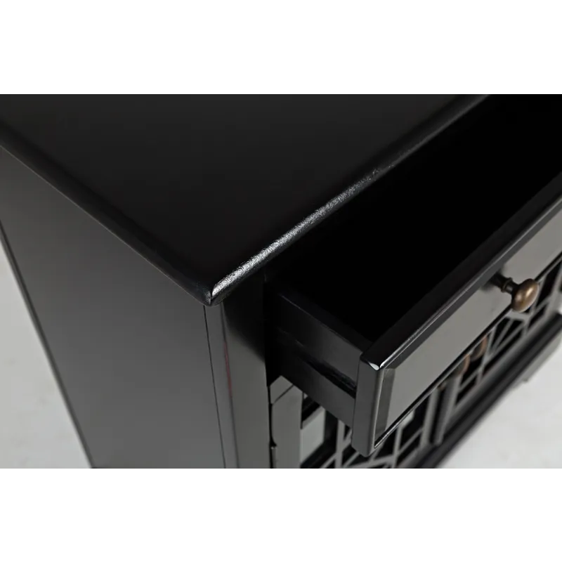 Craftsman 32\" Accent Chest