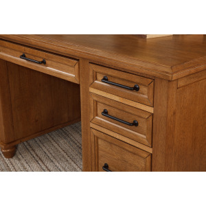 Home Accents - Vista Executive Desk in Hickory
