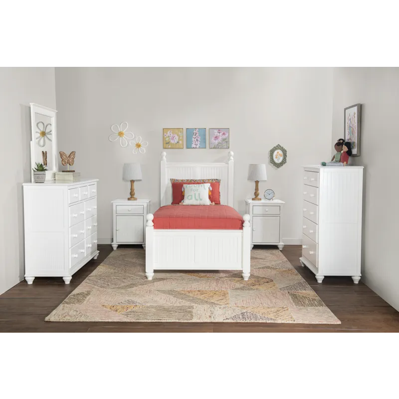 Tykes Bedroom - Pure White Cottage Twin Bed
