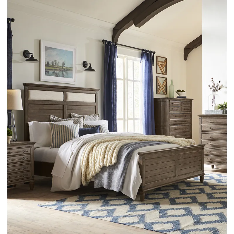 Famhouse Chic Collection Queen Bed Set in Brindle